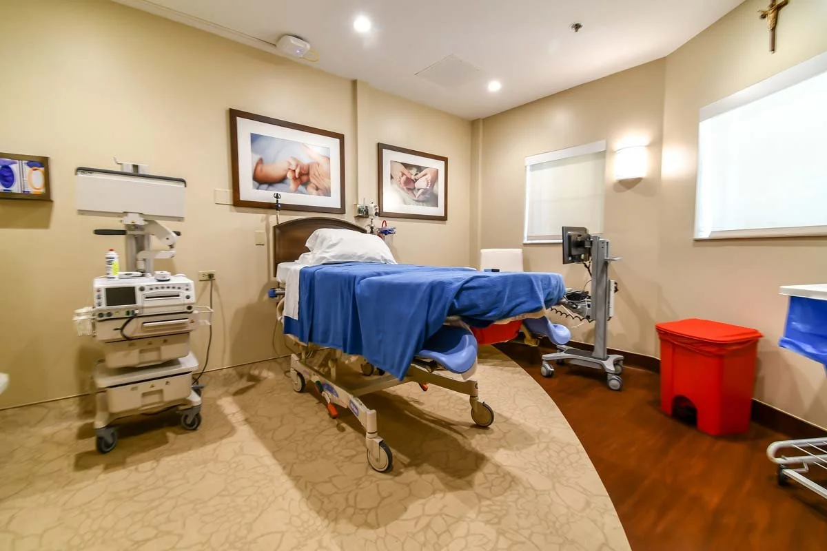 HCA MERCY OBSERVATION ROOM