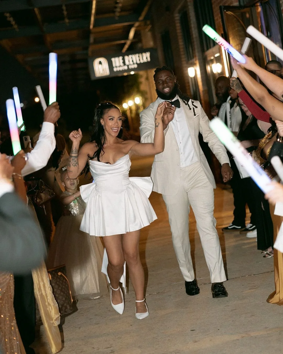 Closing out the best night with the best energy. 🤍

A look at the unforgettable final moments of Azaria &amp; Ian&rsquo;s celebration. The glow sticks, the grand exterior, and that pure joy. We&rsquo;re still obsessed.

Planning - @hospitalitybutler