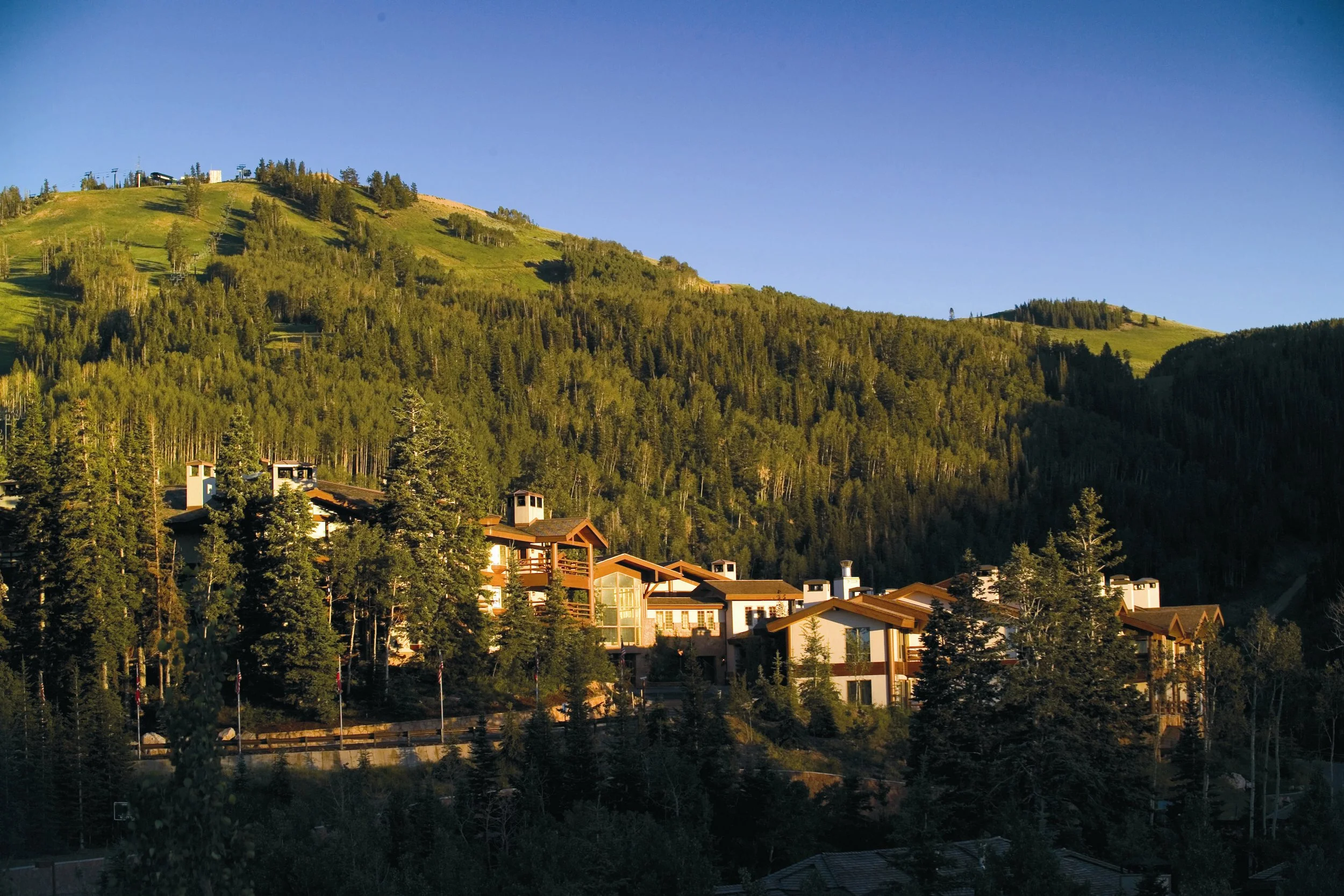 SEL Exterior 4.jpg