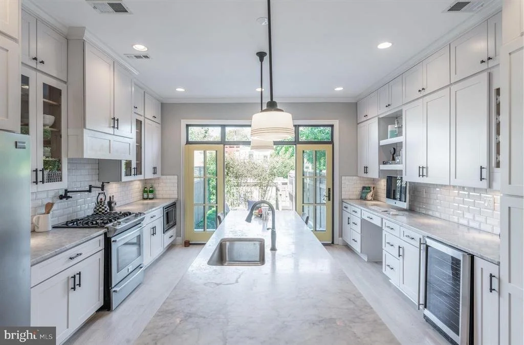 1132 Park St NE 3.jpeg