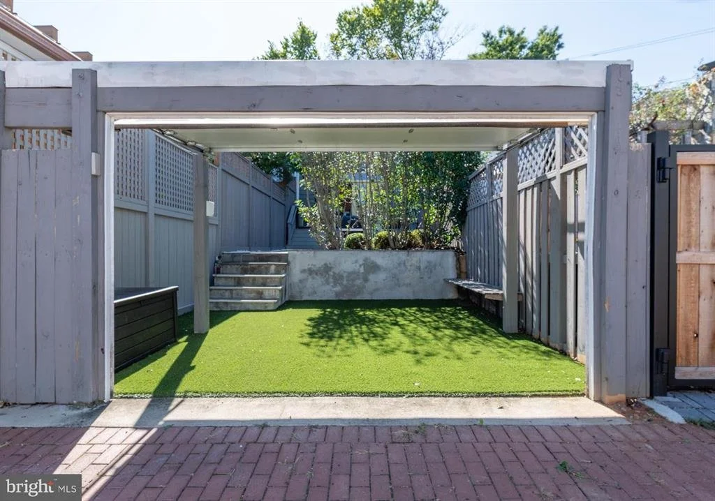 1132 Park St NE 23.jpeg