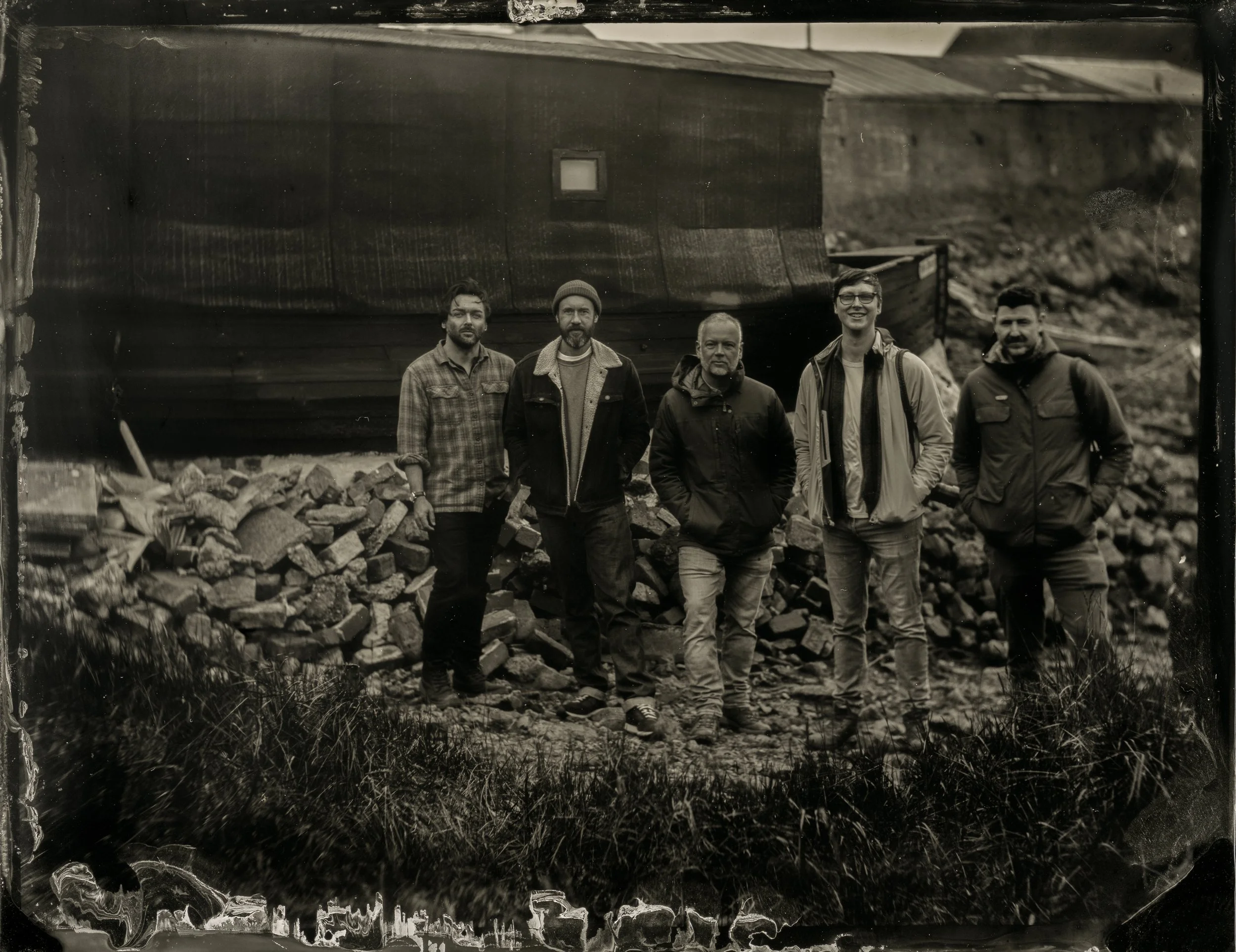 tinytailboardrossCDeVPetzval tintype989.jpg