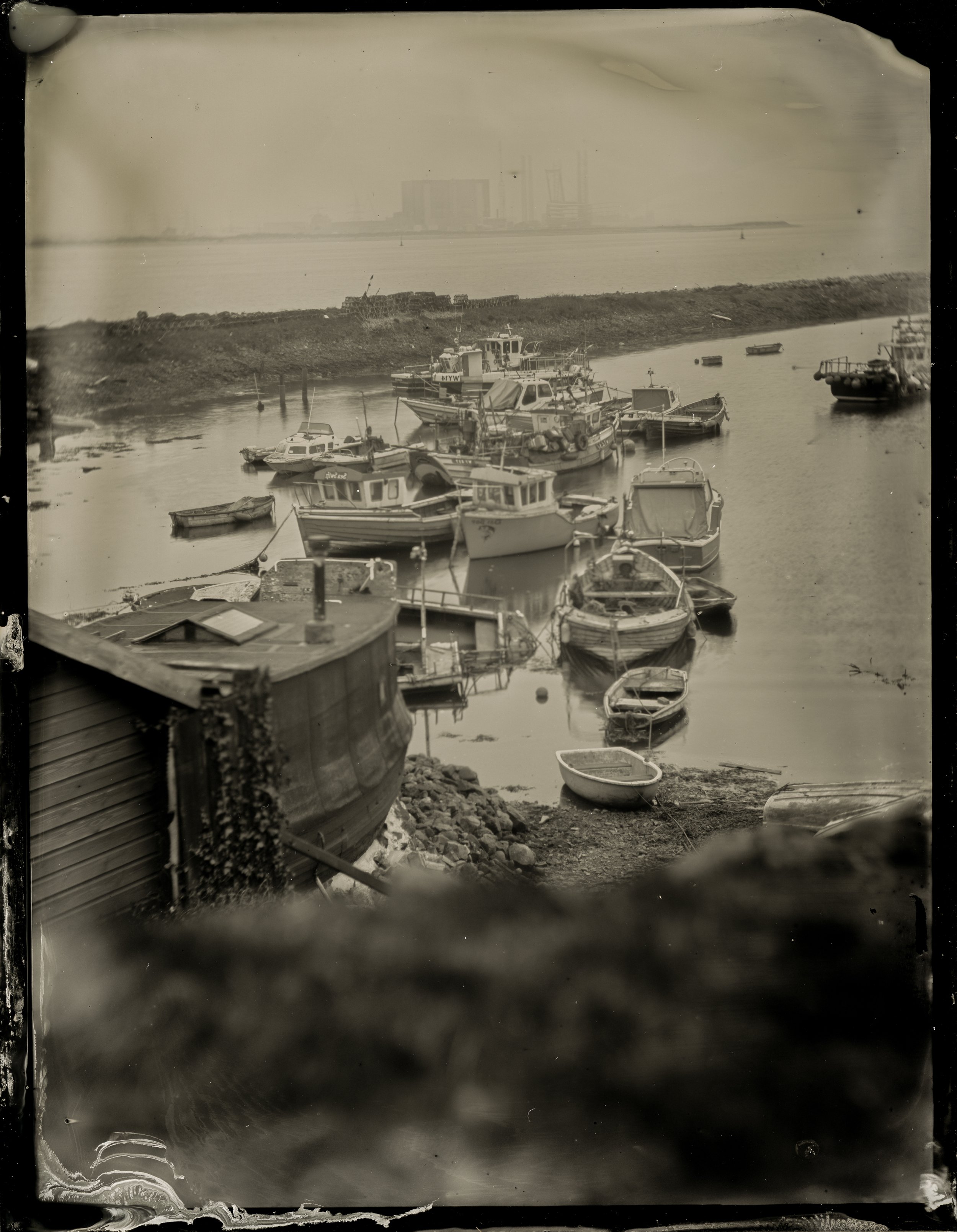 tinytailboardrossCDeVPetzval tintype988.jpg