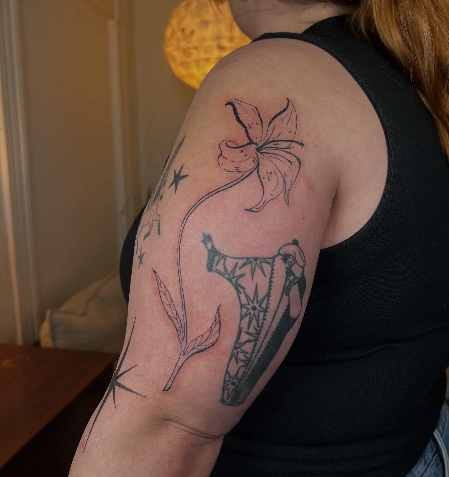 raise your hand if you love Dee 🙋&zwj;♀️🙋&zwj;♀️🙋&zwj;♀️🙋&zwj;♀️
-
-
-
-
#nyctattoo #tattoos #queer #bkj #fineline