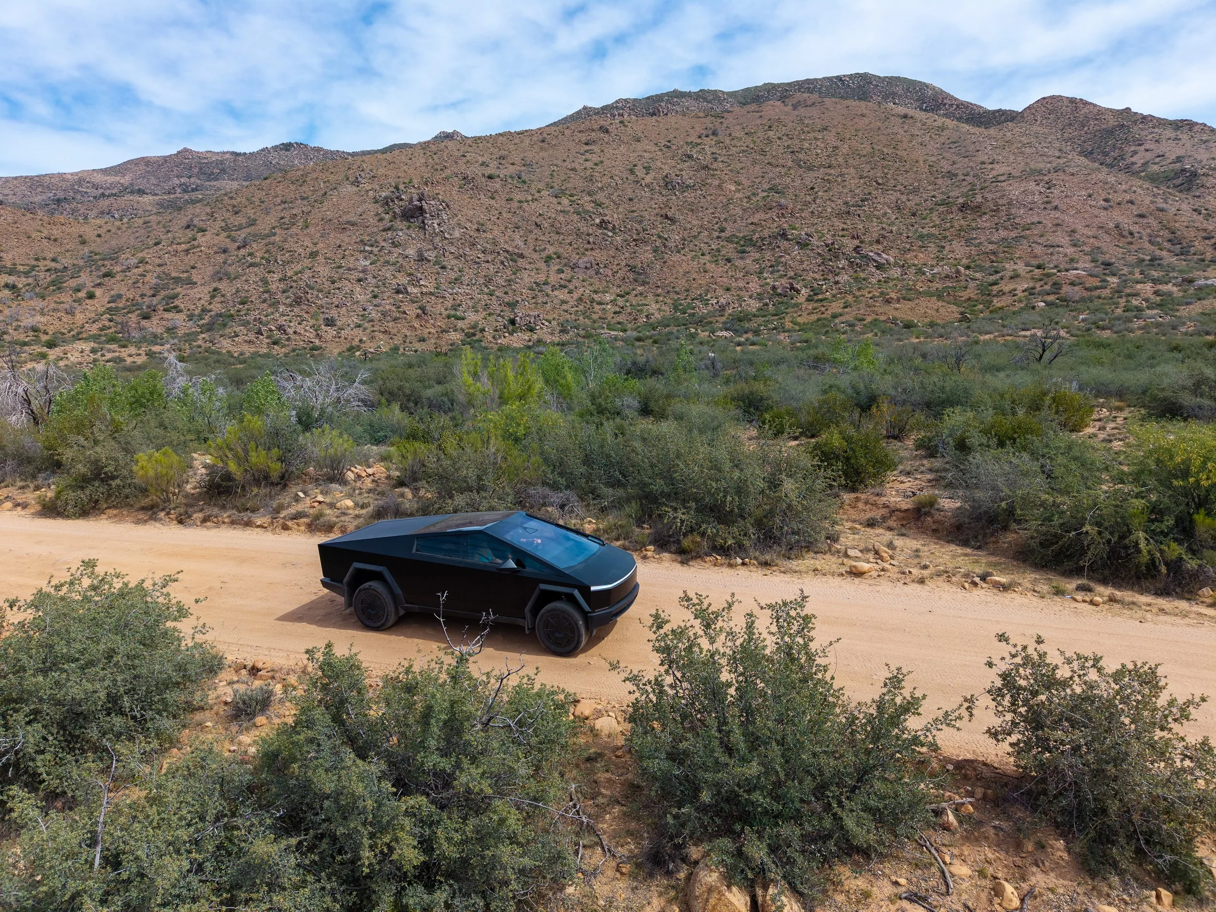 Drive Electric AZ - Four Peaks-DJI_20260412103529_0026_D-2.jpg