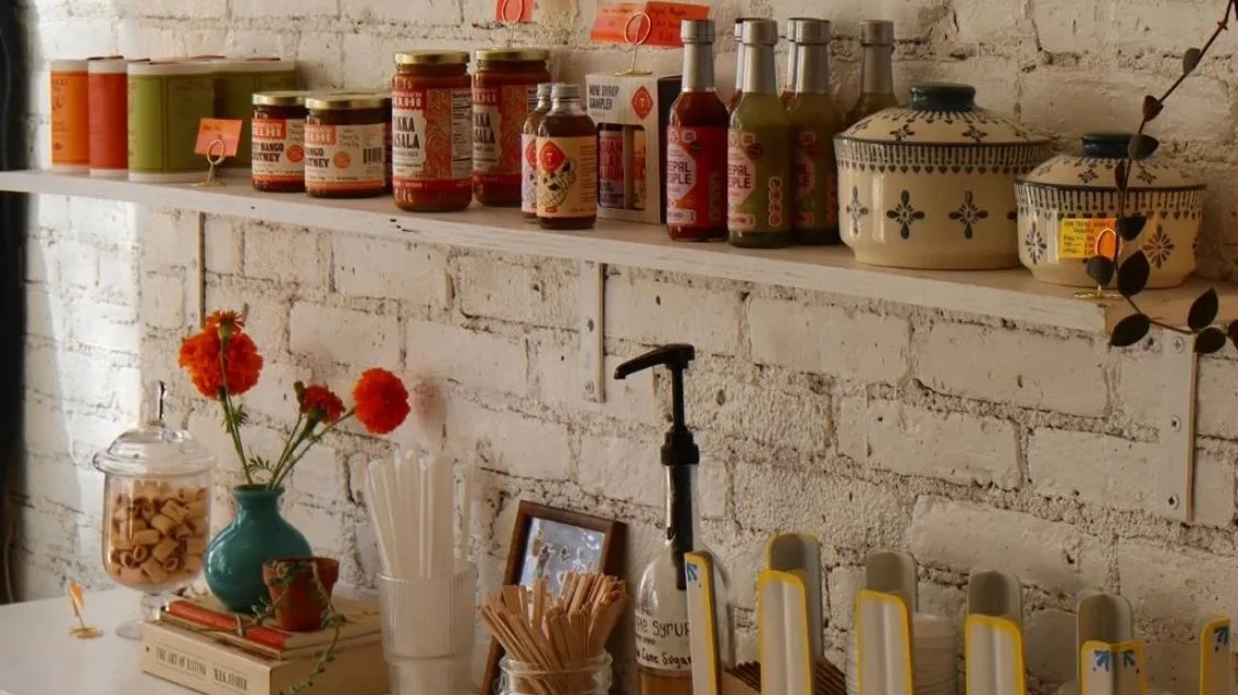 Bolo Bolo (Cafe/Bakery)