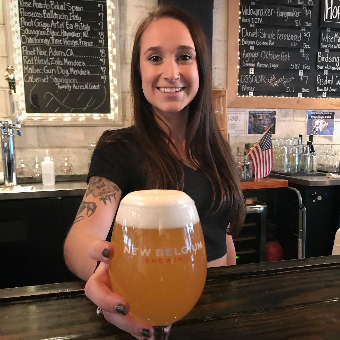 Nothing like a fresh draft beer! Come on through and let Christine pour one for ya!🍺