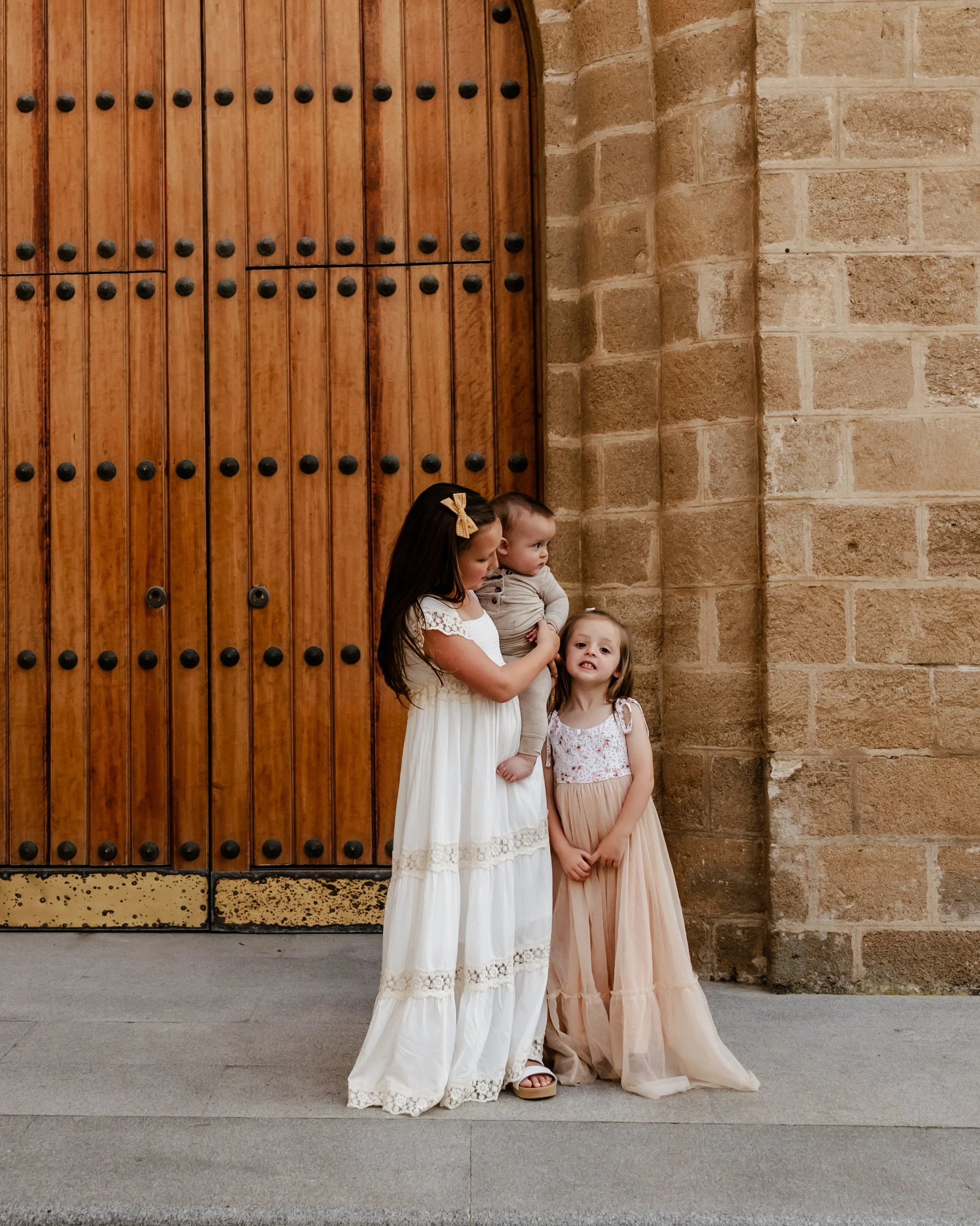AkersFamily2025RotaKBP_1460.jpg
