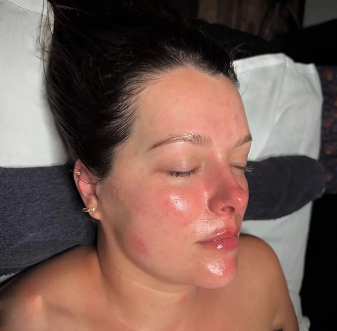 HydraFacial + Dermaplaning at HAUS Salon Minneapolis: The Glow-Up Combo&nbsp;