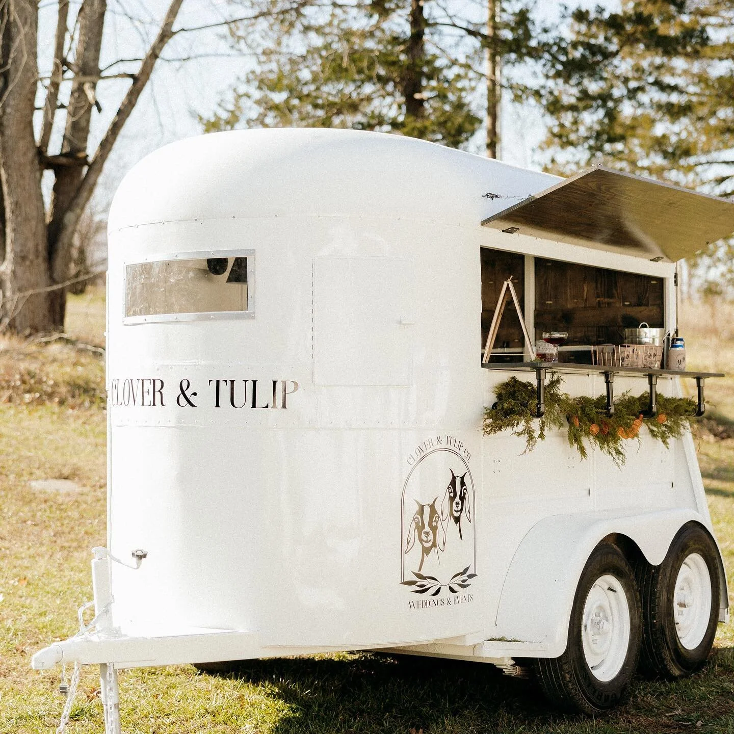 Clover &amp; Tulip are ready to party! 

Upscale your event with this cute chic mobile cocktail bar. Perfect for: 
-engagement parties 
-baby &amp; bridal showers
-birthday parties
-rehearsal dinners
-weddings
-holiday/work event parties
- &amp;&amp;