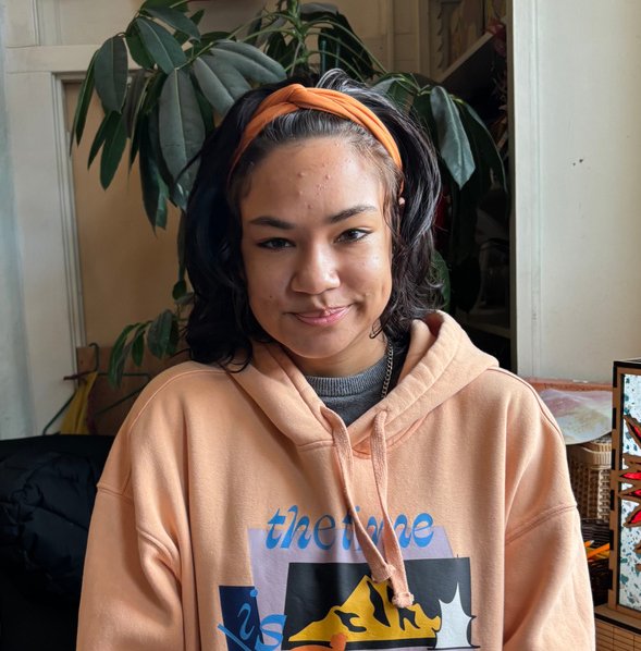 Naiya Roche, Paraprofessional