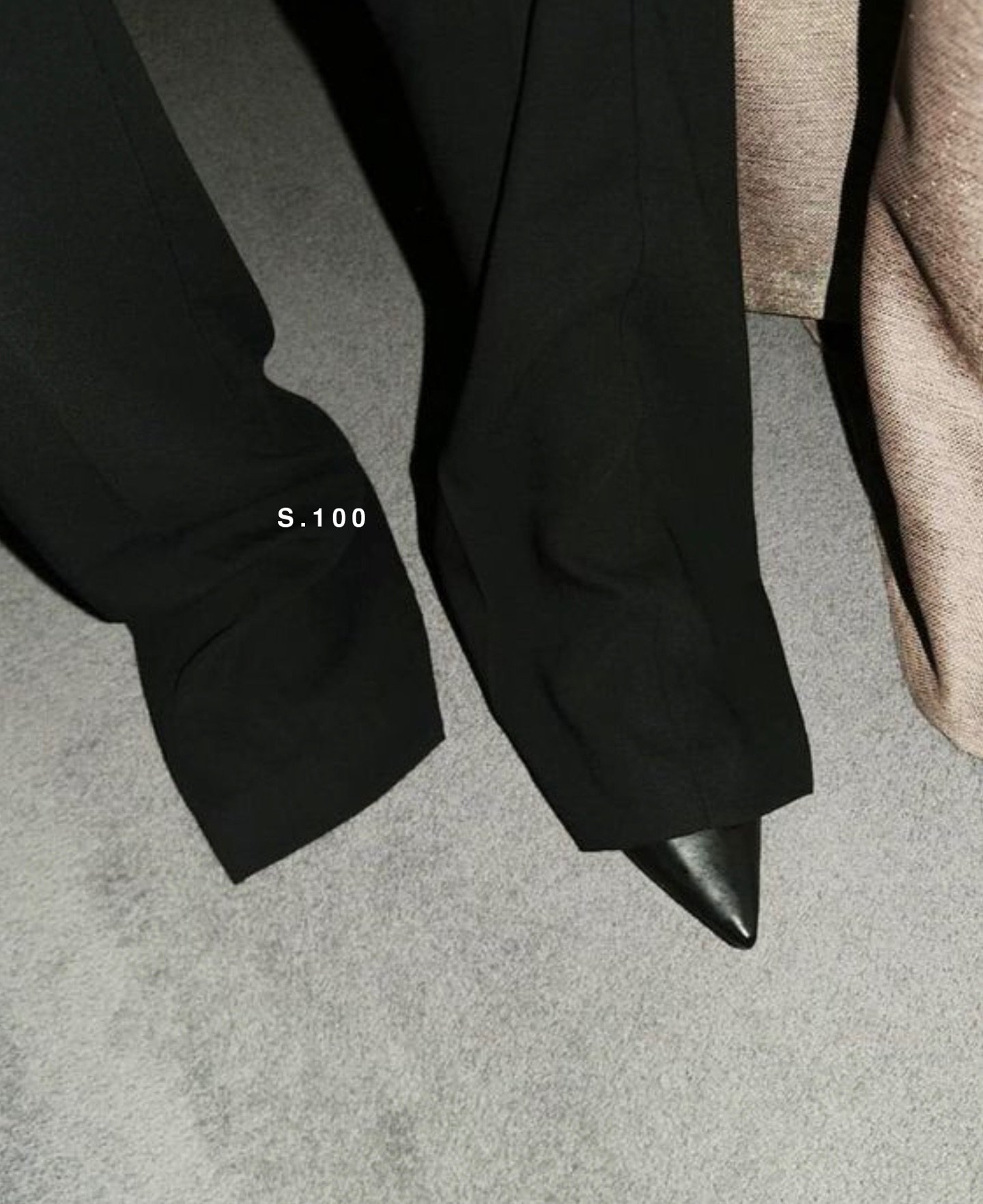 &lt;&lt; direction &gt;&gt; 

S.100

#studio100mile #designstudio
#interiors #brands
#places + #spaces