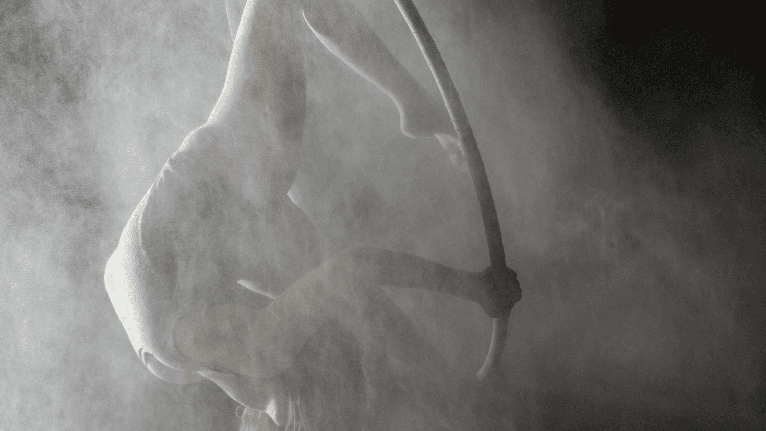 Lyra Classes — SPINNING HARTS STUDIO