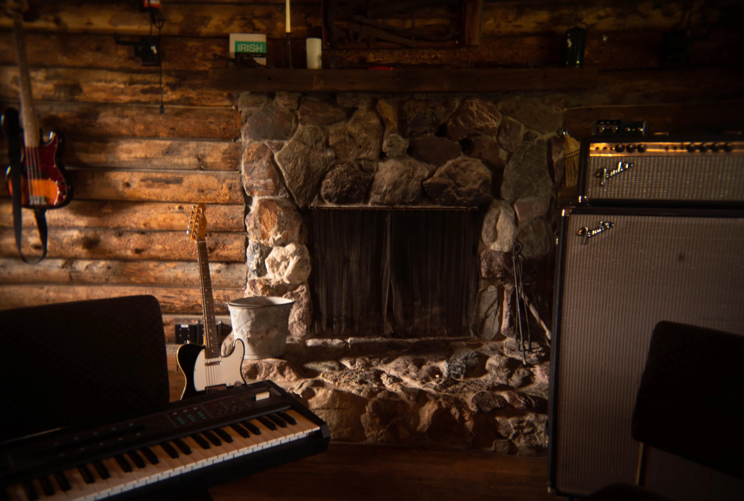 Middle Ridge Studio Interior-9.jpg