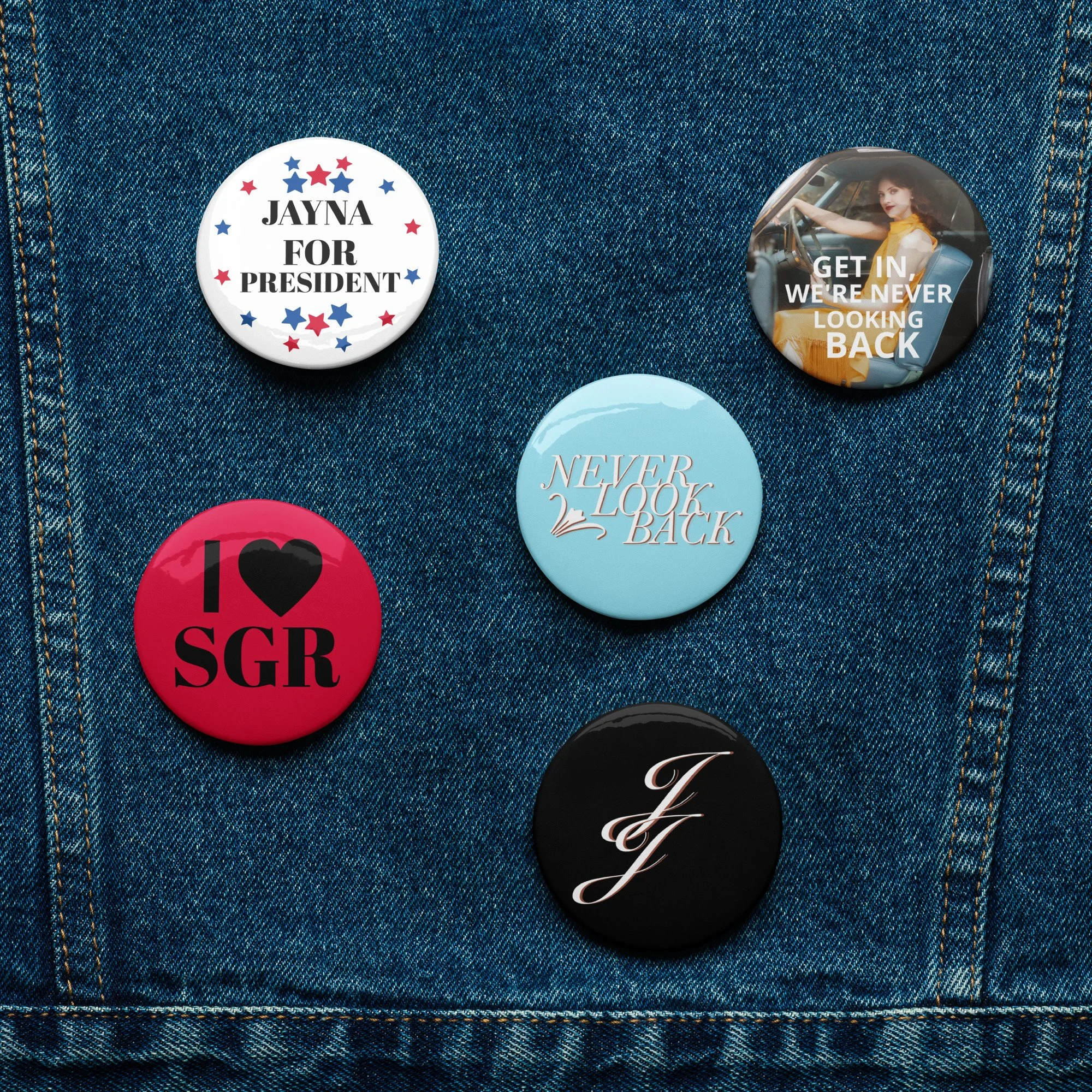 set-of-pin-buttons-white-2.25-front-6717df461330d.jpg