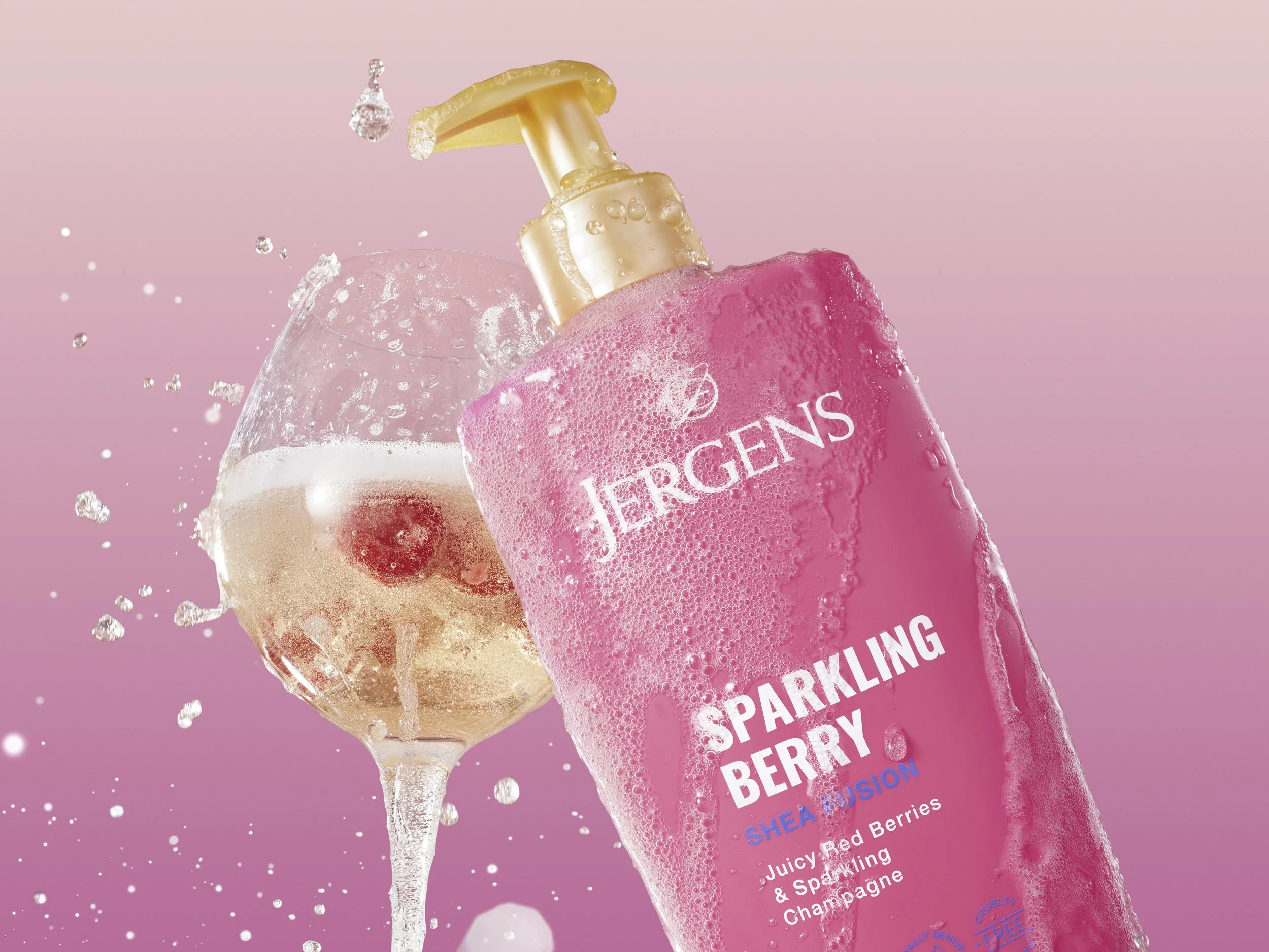 Jergens-2507-MF-Shot 8-Sparkling Berry-Shea-Crop-1614.jpg