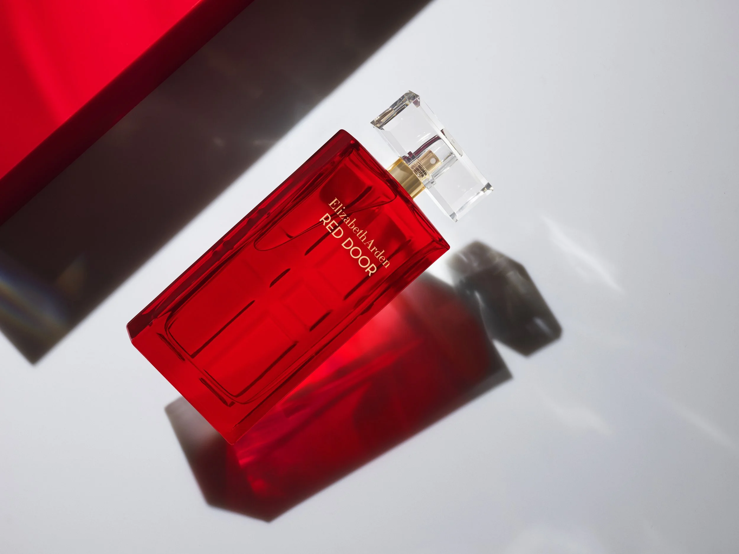 RED DOOR - NOV 21_274365_OA_STACKED.jpg