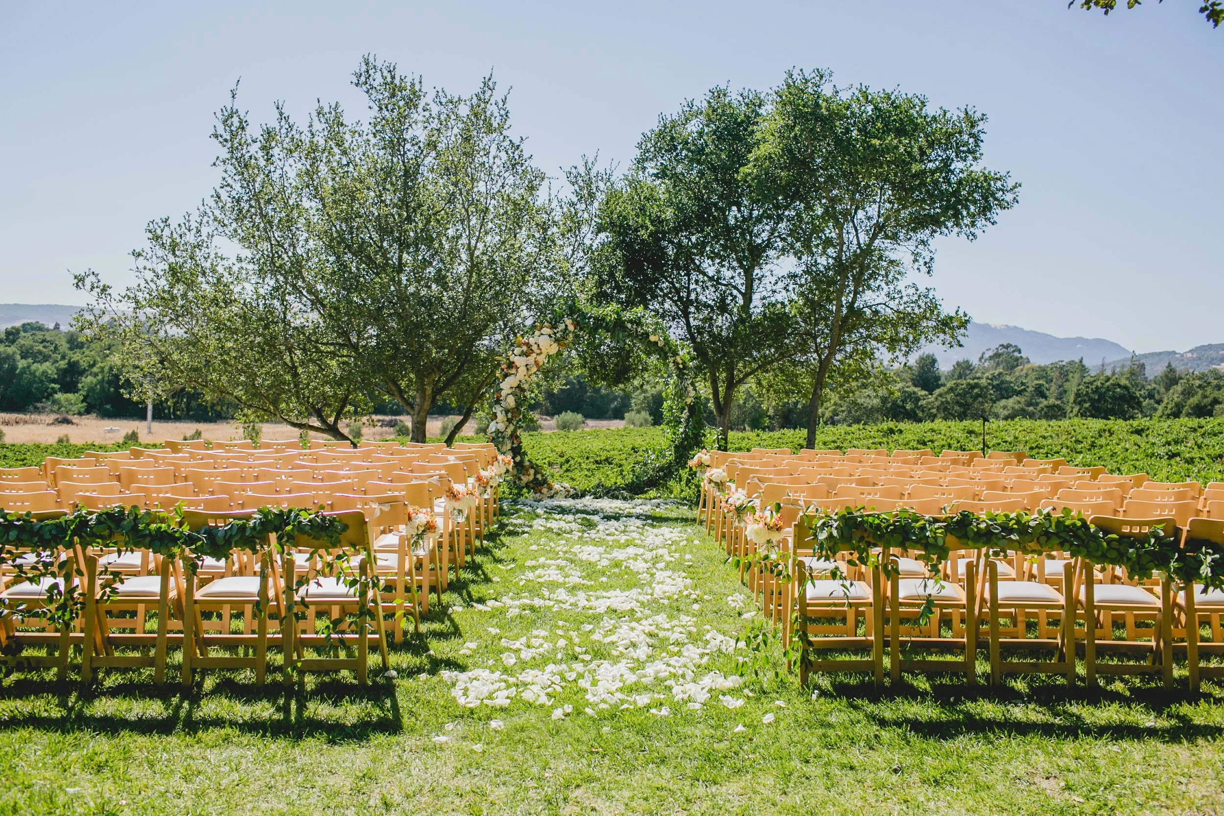 Gundlach Bundschu Wedding Ceremony with Floral Circle Altar