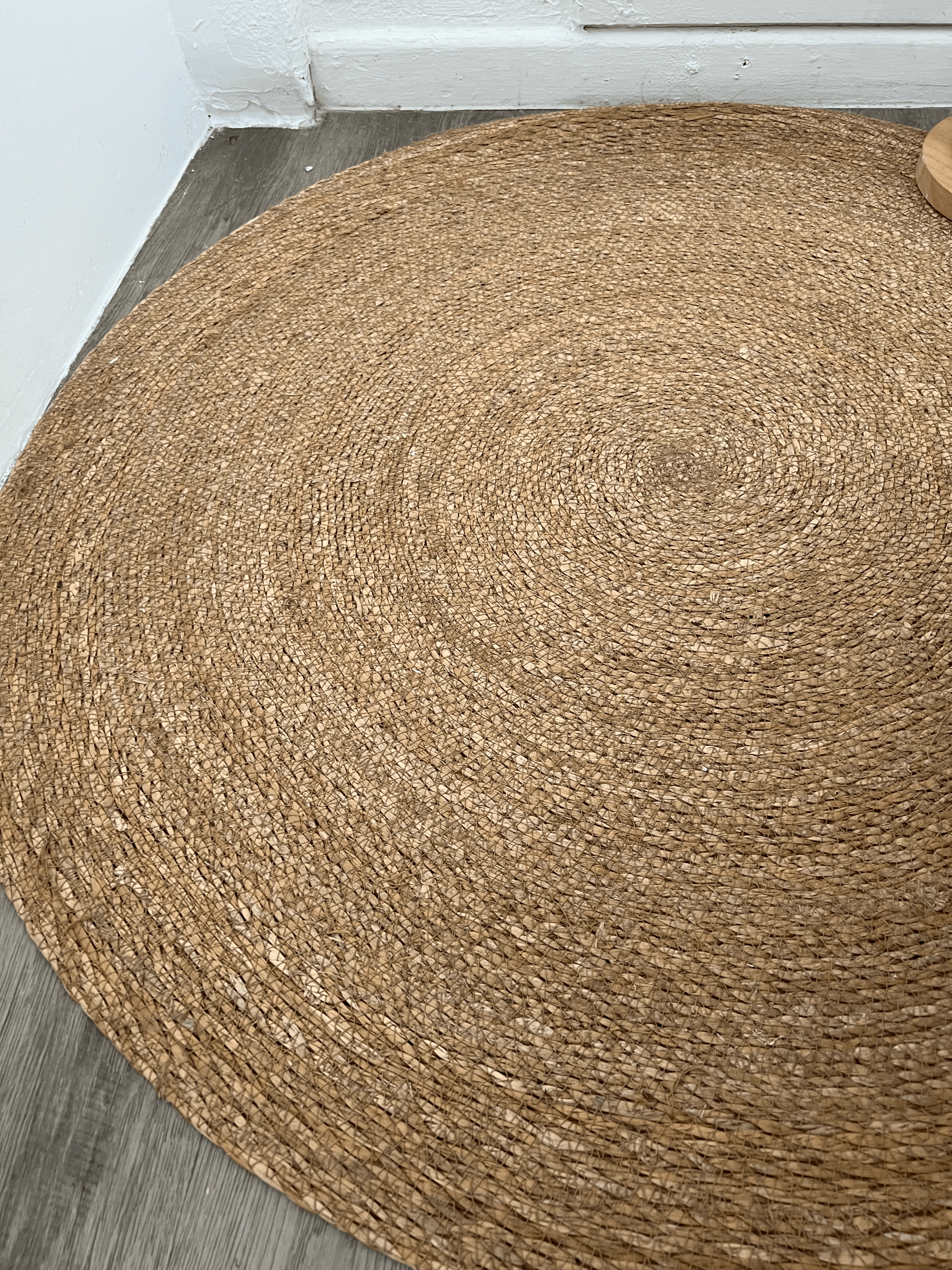 Round Natural Jute Area Rug