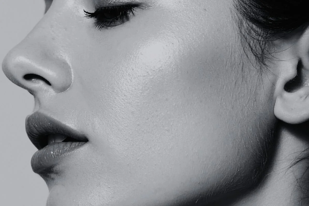 Tucson medspa provides Skinvive injectables to hydrate woman's face