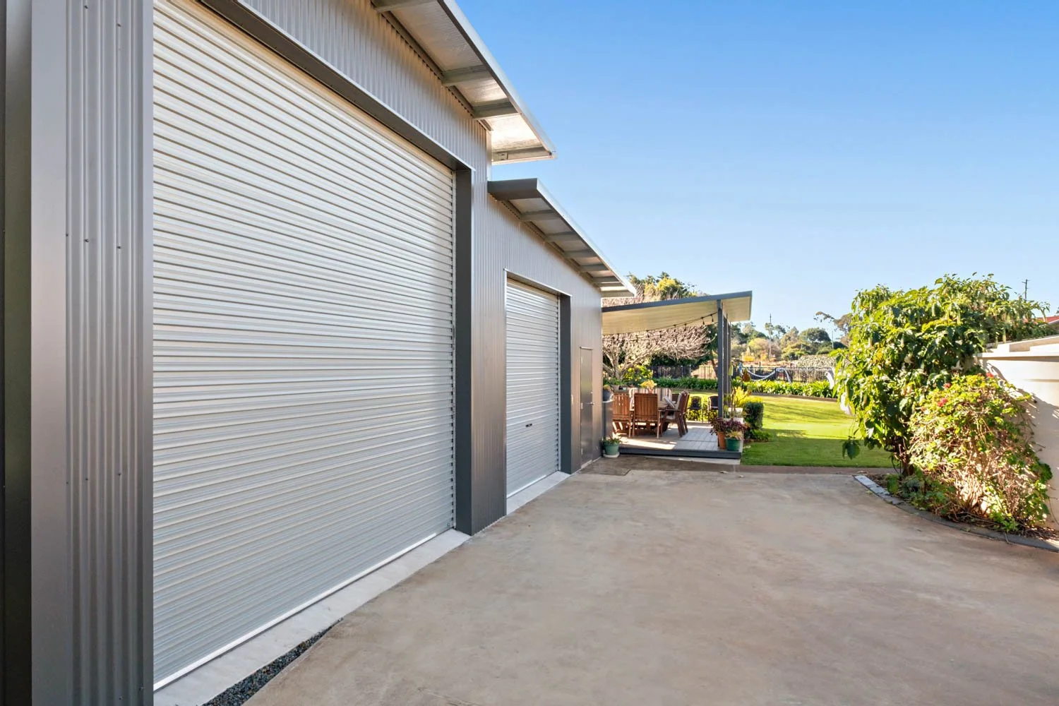 steel line garage door