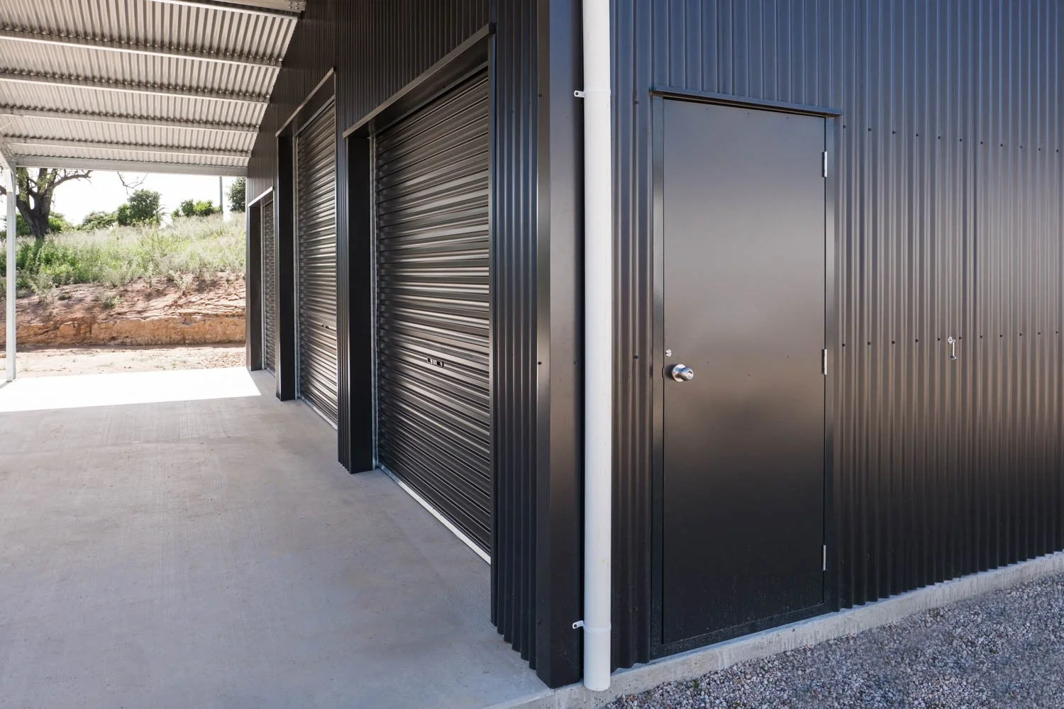 toowoomba shed with PA door