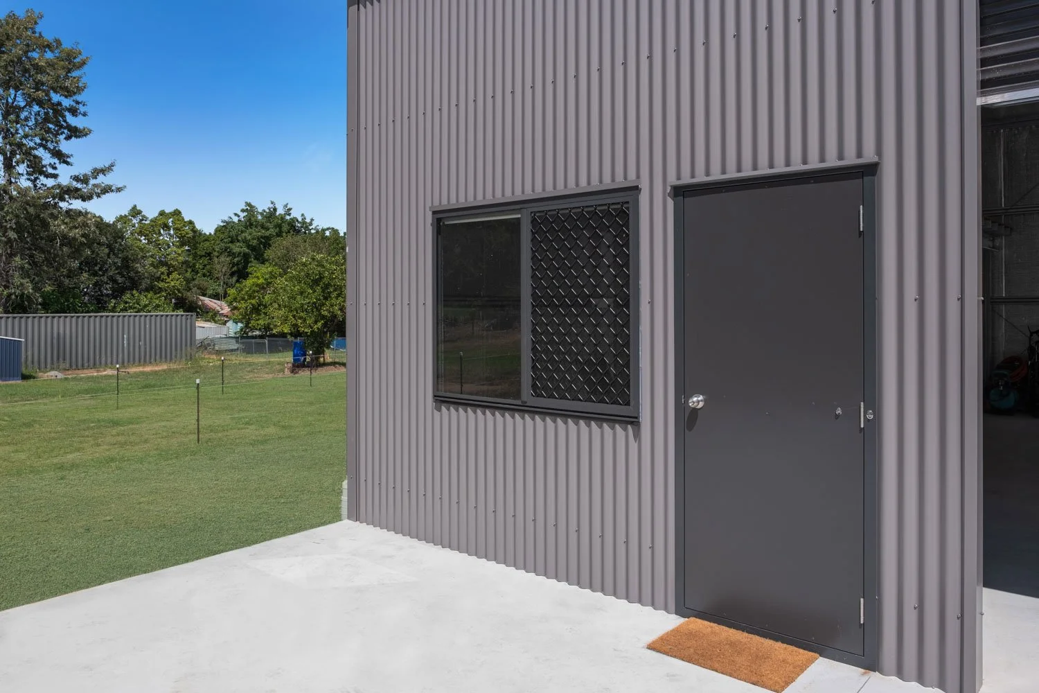 bradnams shed windows