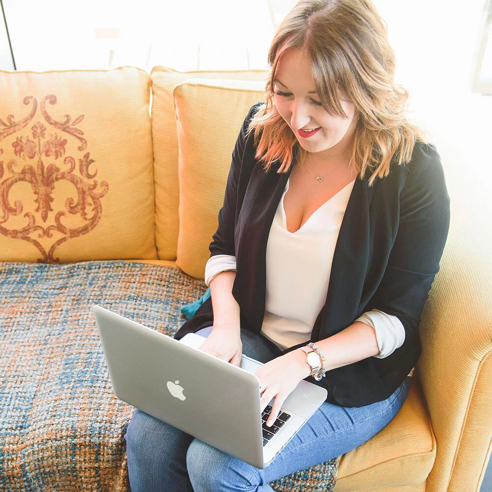 9 Reasons Why You Should Hire A Freelancer Instead Of An Agency