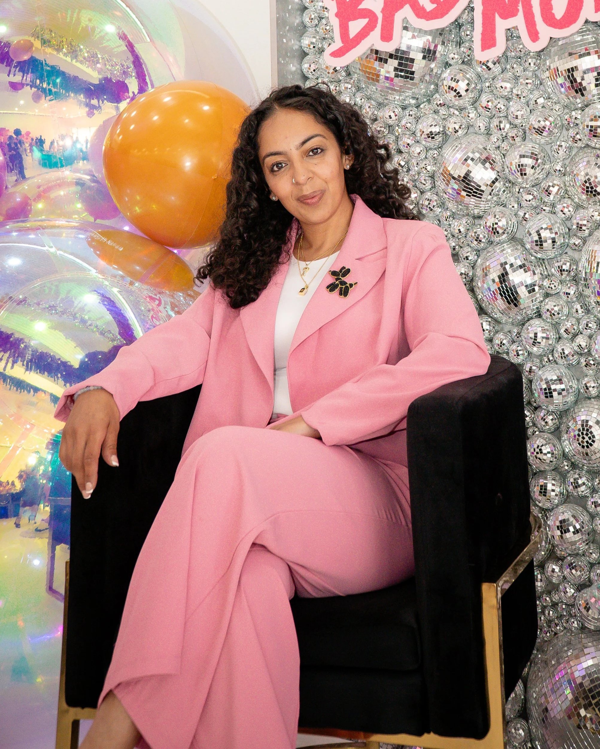 https://www.instagram.com/theballoonriver/