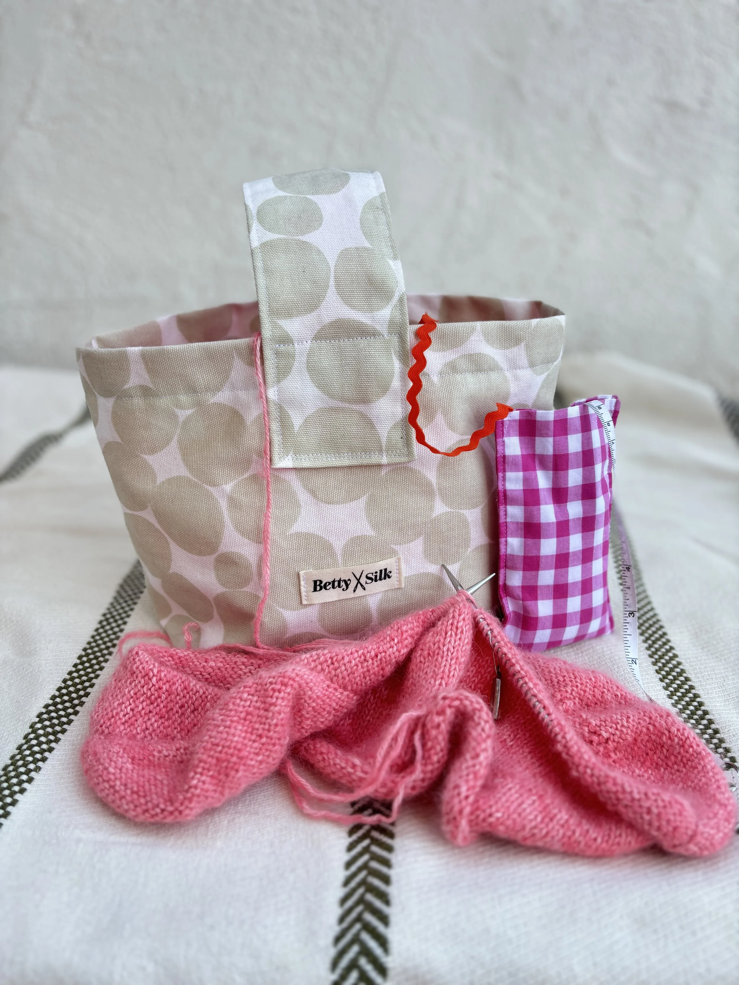 Betty's Bag • Learn to Sew Kit