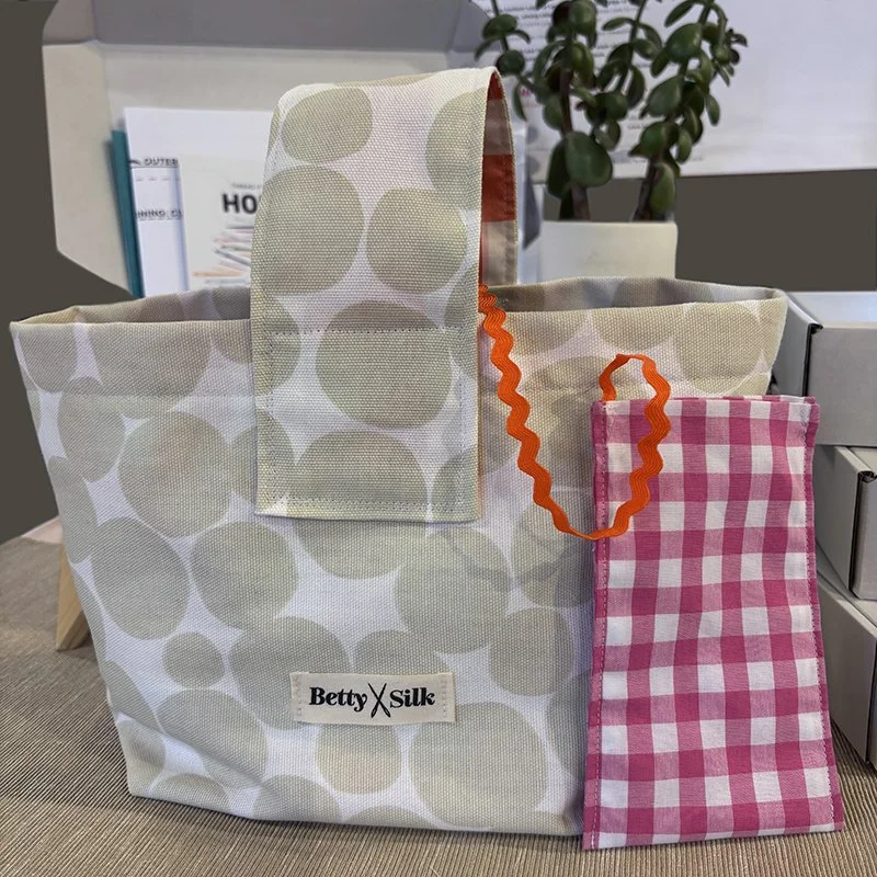 Betty Bag_Sample SQ.jpg