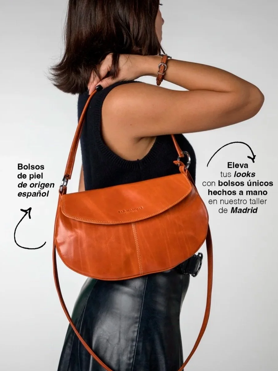 &Uacute;LTIMO D&Iacute;A para conseguir tu carterita exclusiva de @badmammashandbags ✨🤍 It&rsquo;s time to gift!
Regalamos carteritas hechas a mano, de piel de la m&aacute;xima calidad de origen espa&ntilde;ol, en los pedidos superiores a 100&euro;.