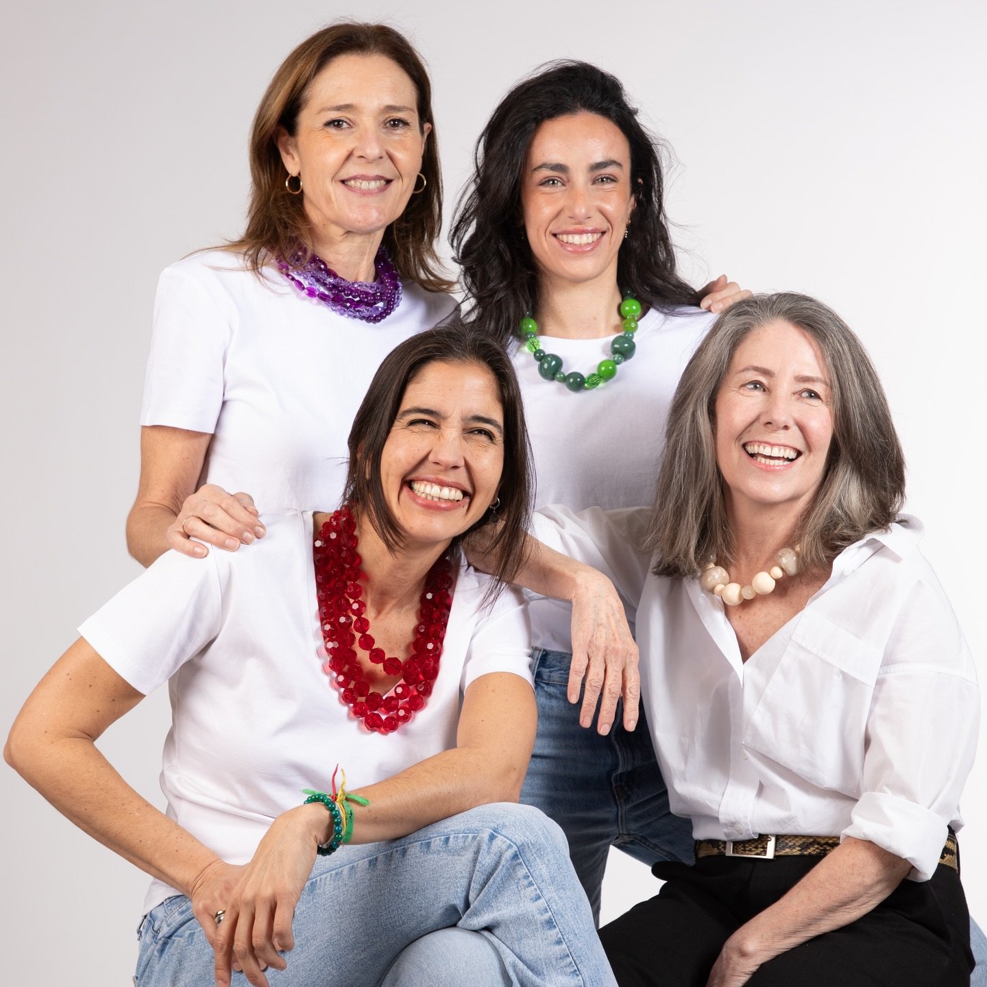 MI&Eacute;RCOLES 4 A LAS 13:00 🔥 Nueva colecci&oacute;n de collares que elevan cualquier look del d&iacute;a a d&iacute;a y eventos especiales. Hechos a mano. Exclusivos. Diferentes. Con mucha personalidad ✨
Pocas unidades. Cuado se agoten no volver