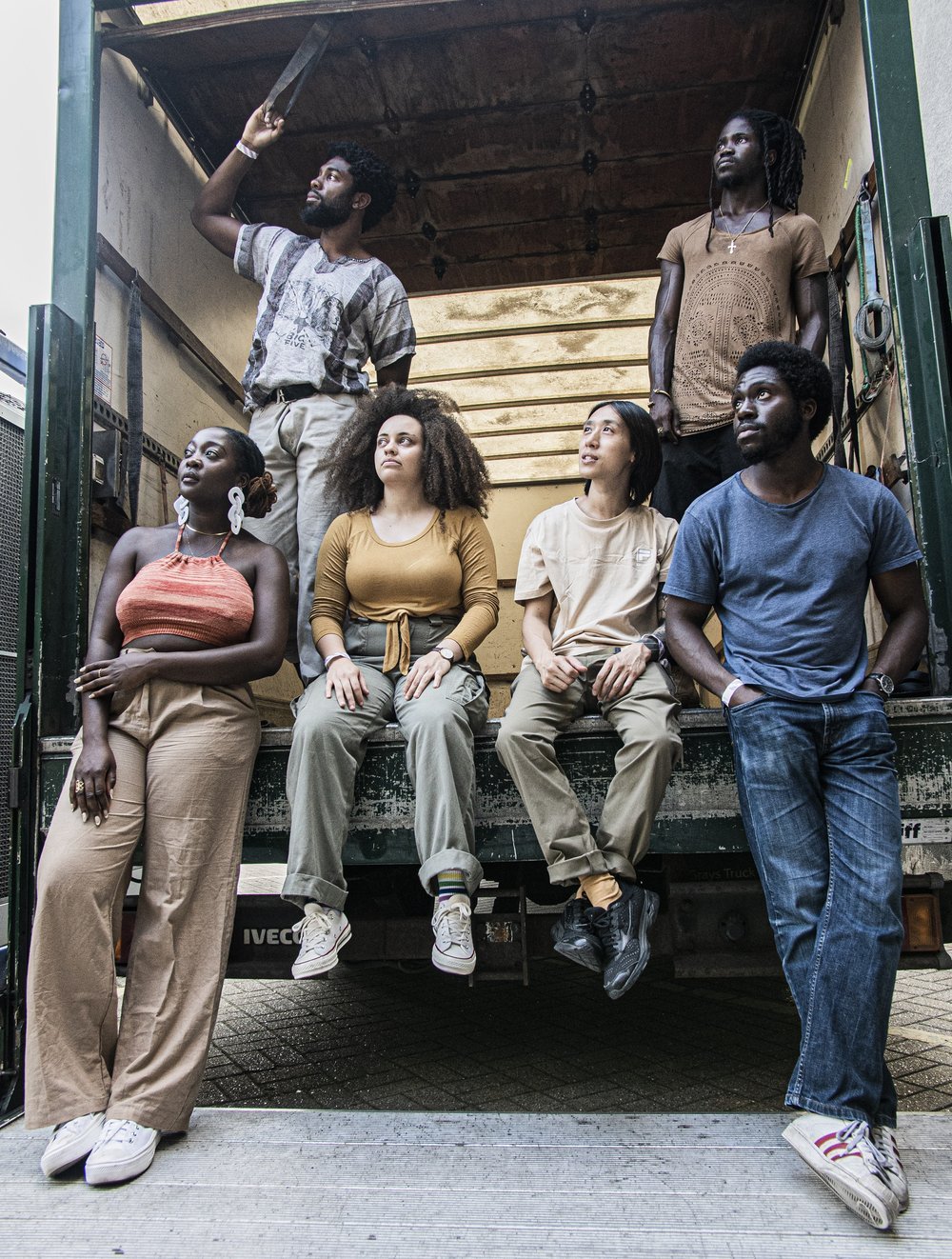 Brown Penny olv Cassie Kinoshi