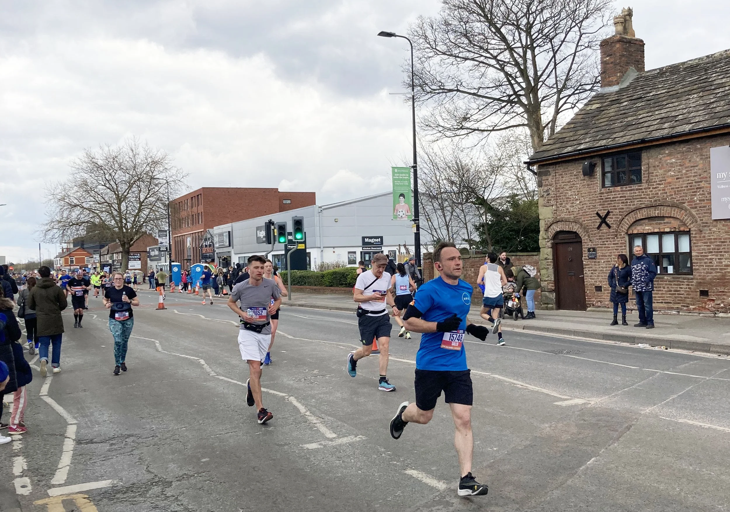 Manchester Marathon 2023: Route, road closures in Sale