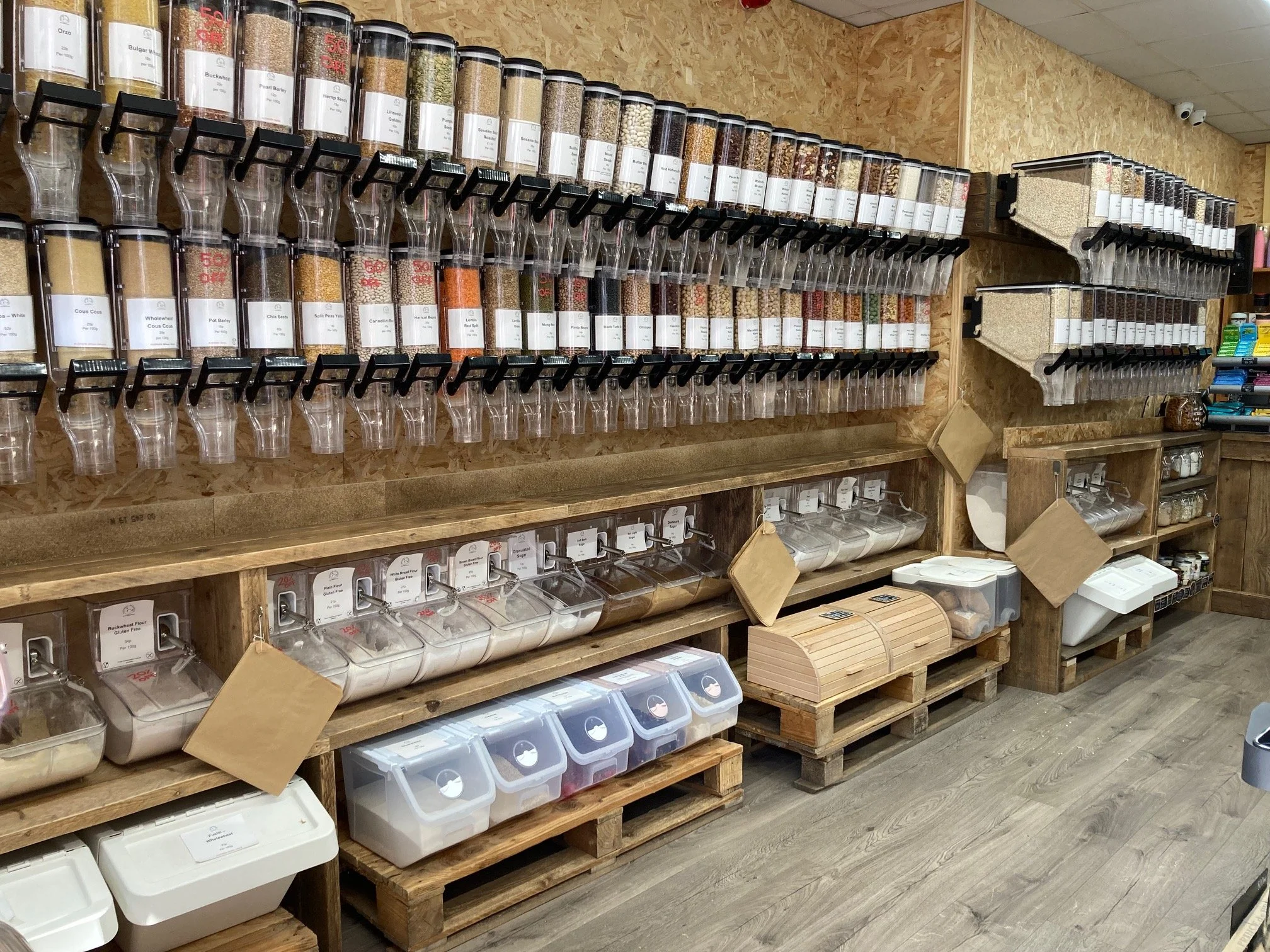 “We’ve saved nearly 12,000 plastic bottles from landfill” – Sale Moor zero waste store celebrates second birthday