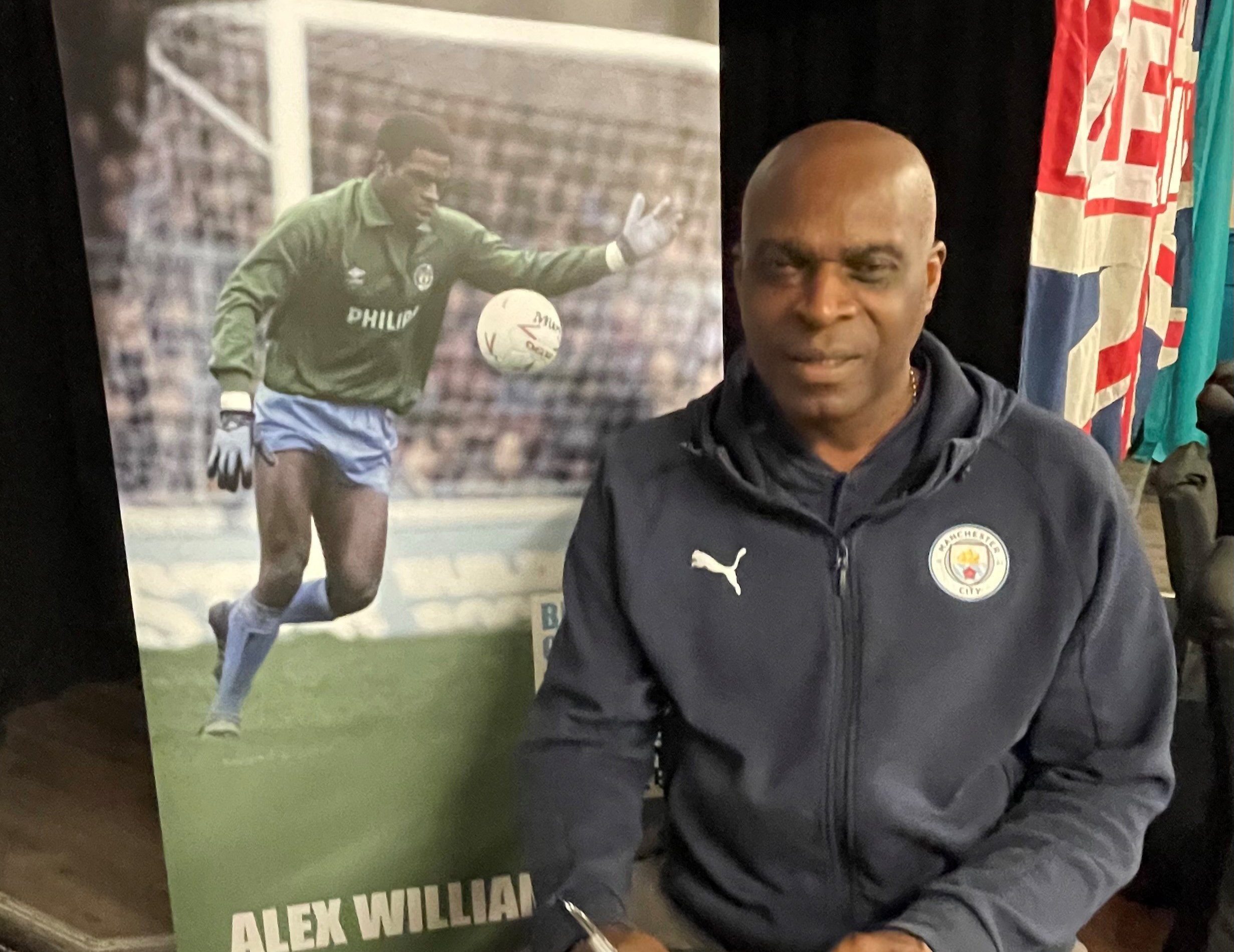 Ex-City goalkeeper to visit Sale to promote autobiography