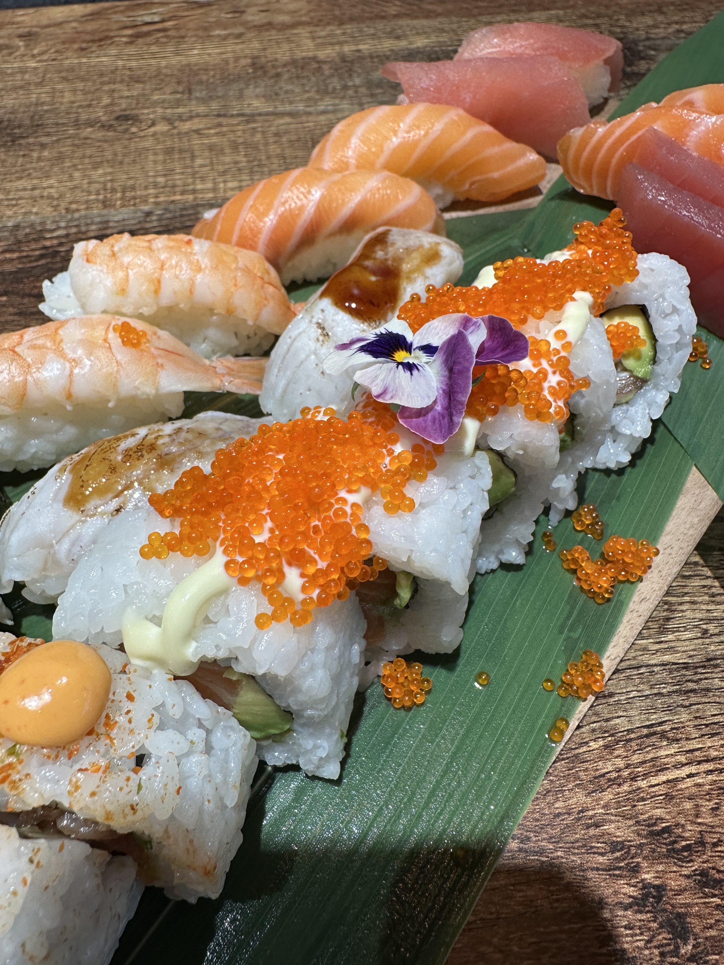 zumuku-sushi-sale-platter.JPG