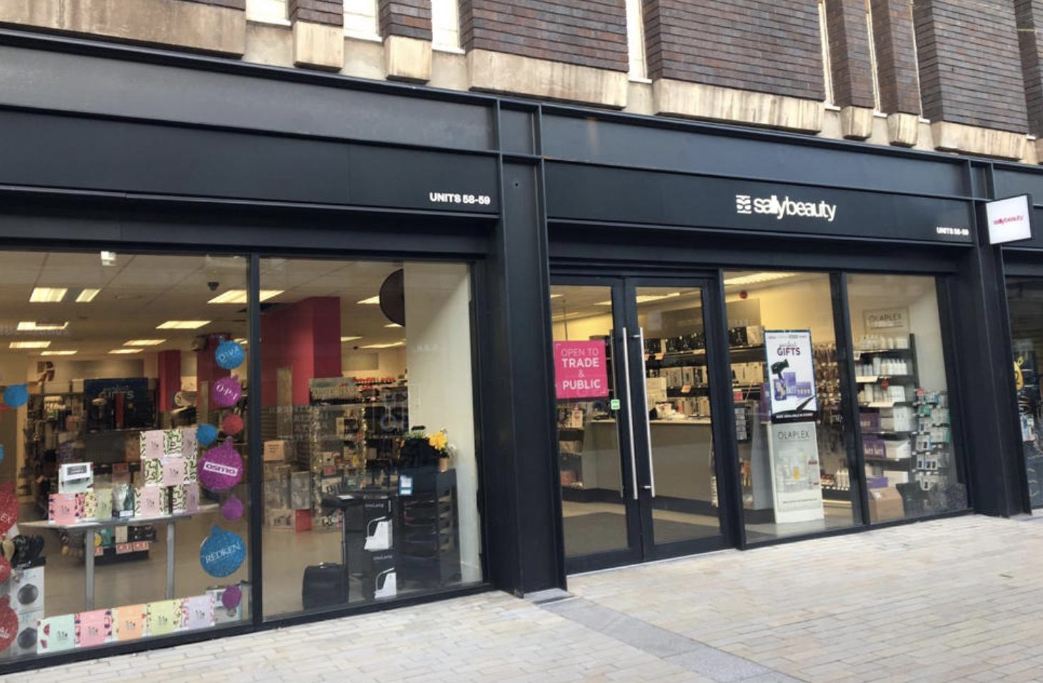 Sally Beauty announces closure