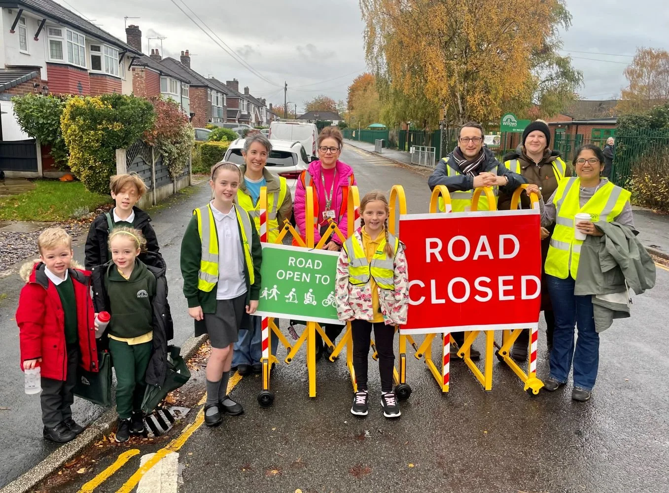 School Streets bring safer, calmer journeys for some pupils in Sale