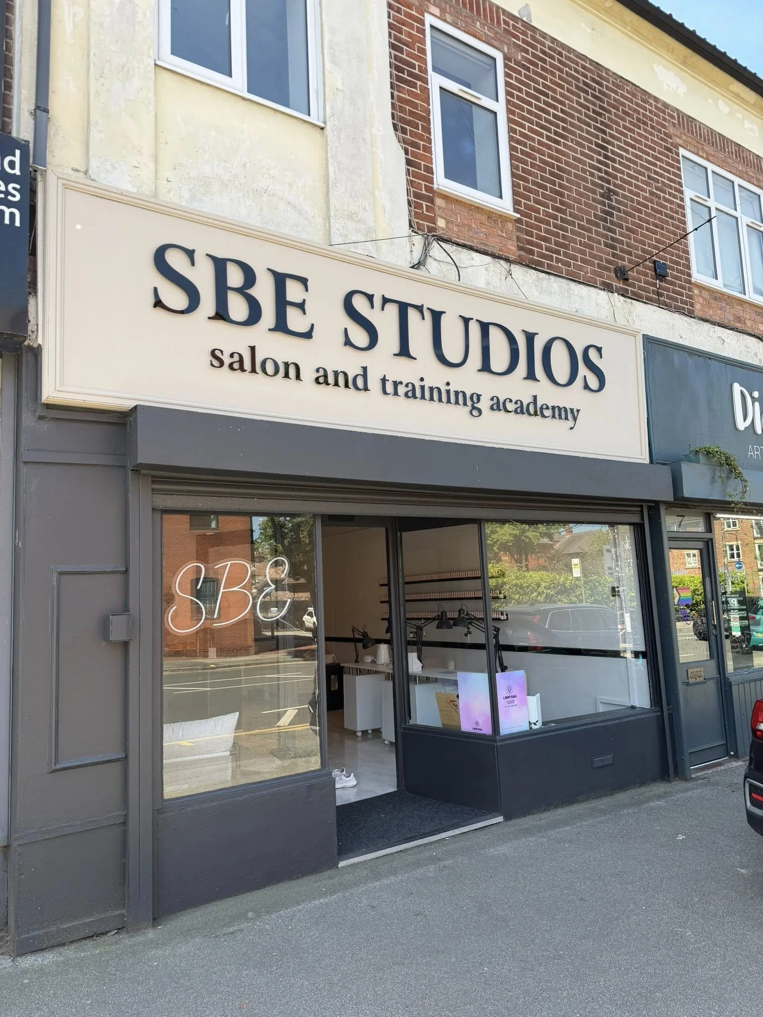 New businesses in Sale, M33 in 2026