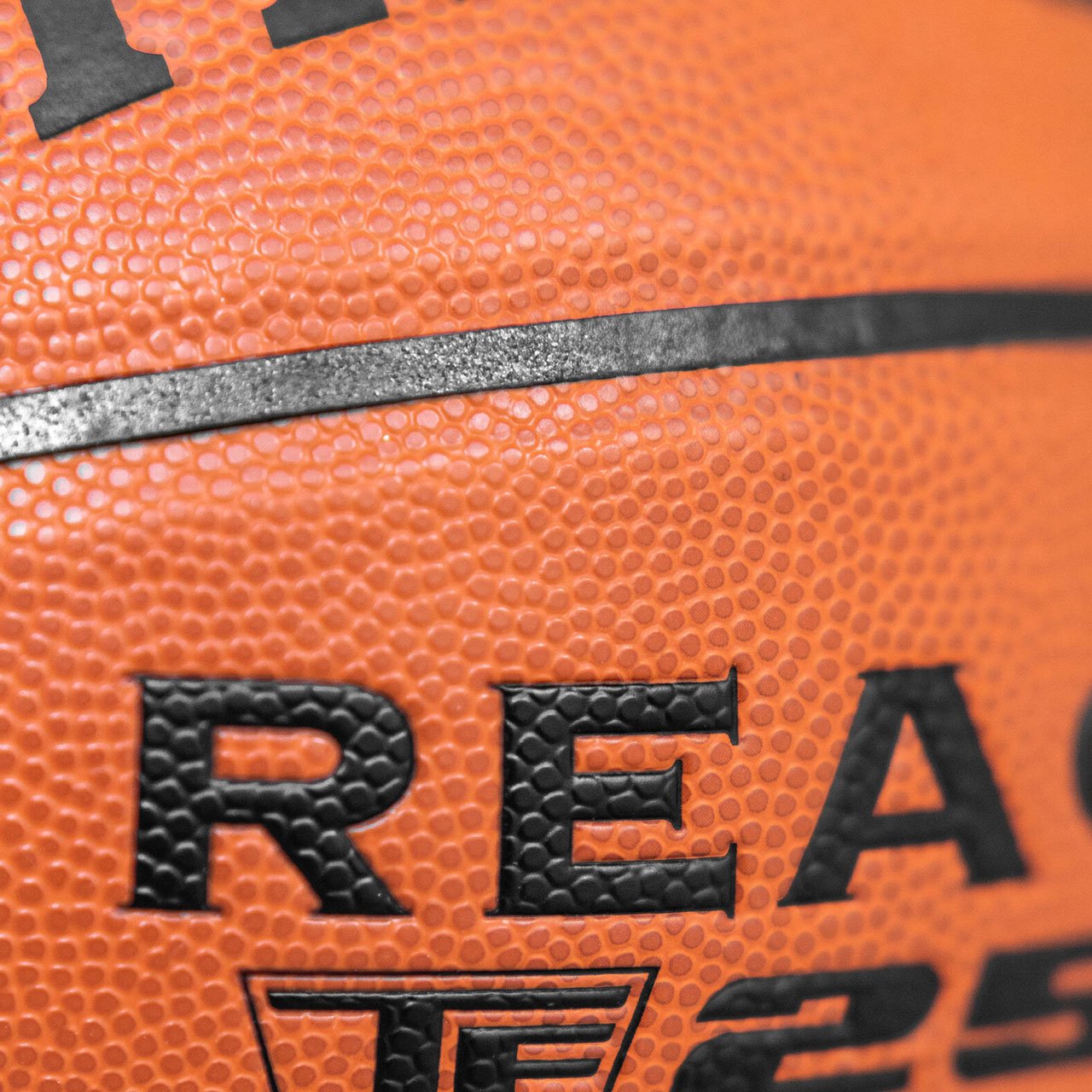balon-spalding-react-TF-250-03-CCB.jpg