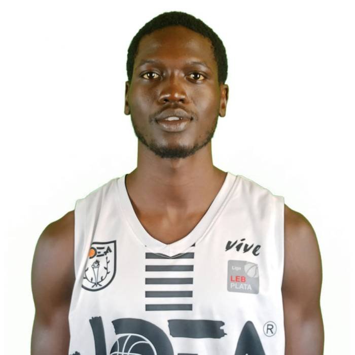 NDIAYE, FIRMA COMO NUEVO ALA-PÍVOT DE CCB PARA LA PRÓXIMA CAMPAÑA DEPORTIVA