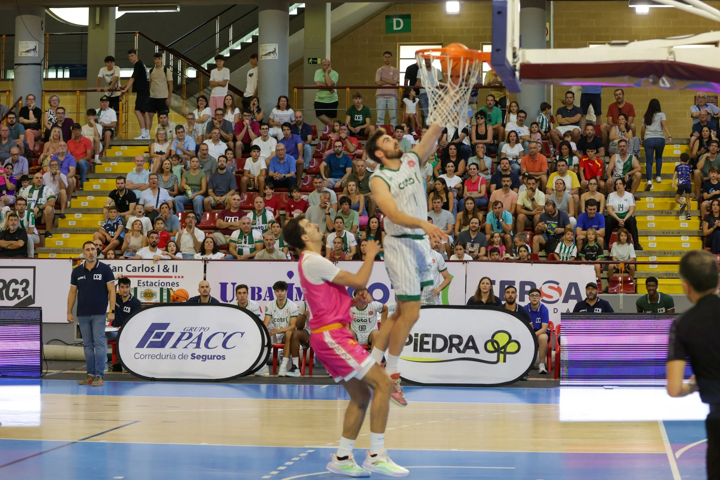 CCB VENCE 75-69 EN EL SEGUNDO DUELO DE COPA ANTE CAJA 87
