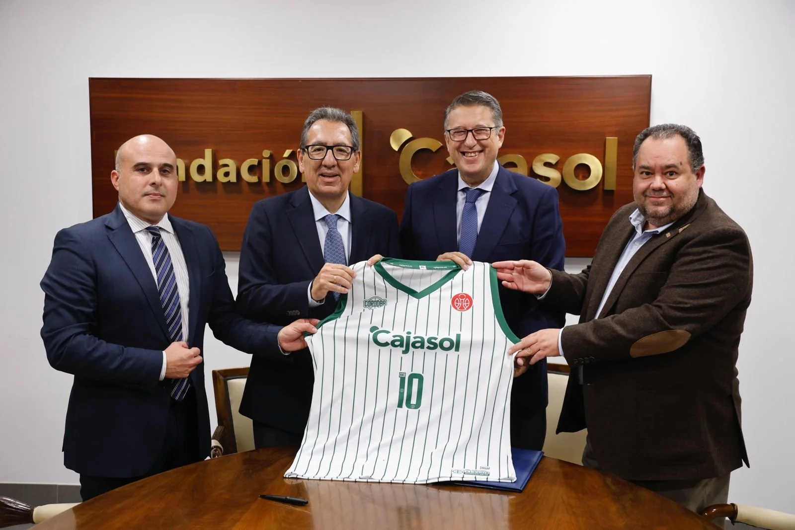 WhatsApp Image 2025-12-01 at 19.08.15 (5).jpeg