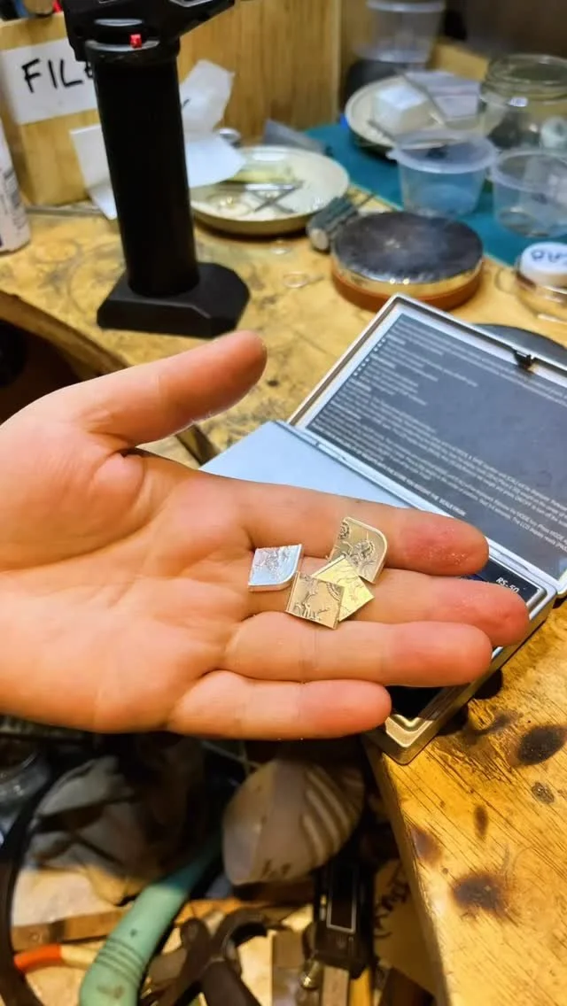From a customers solid silver Troy Ounce to two hand forged silver rings ⚒️
These were a pleasure to make.
We do love a custom order 📝