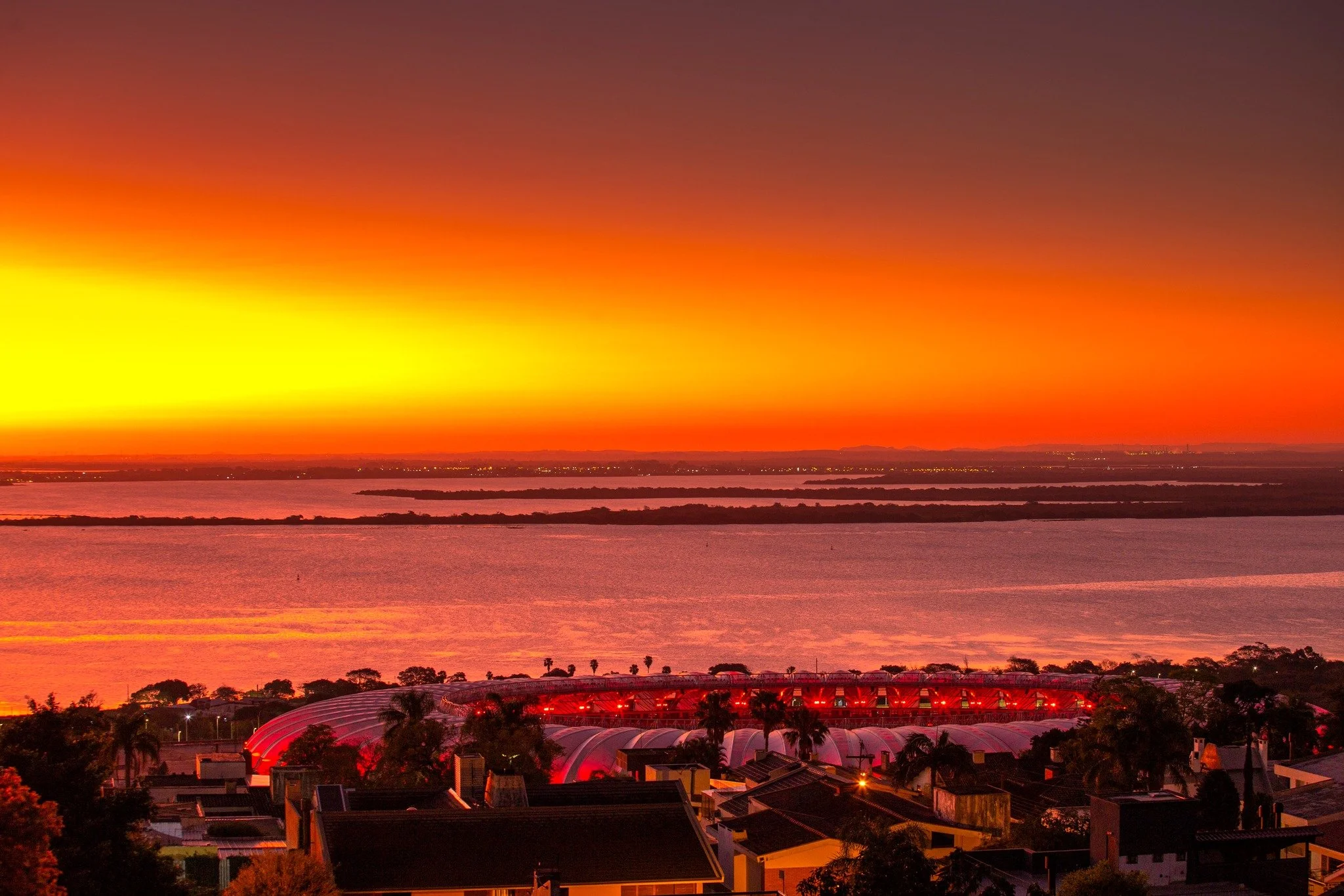 Quando o sol toca a cidade, a vista do Aria se enriquece - em todos os &acirc;ngulos. Dif&iacute;cil escolher uma preferida.