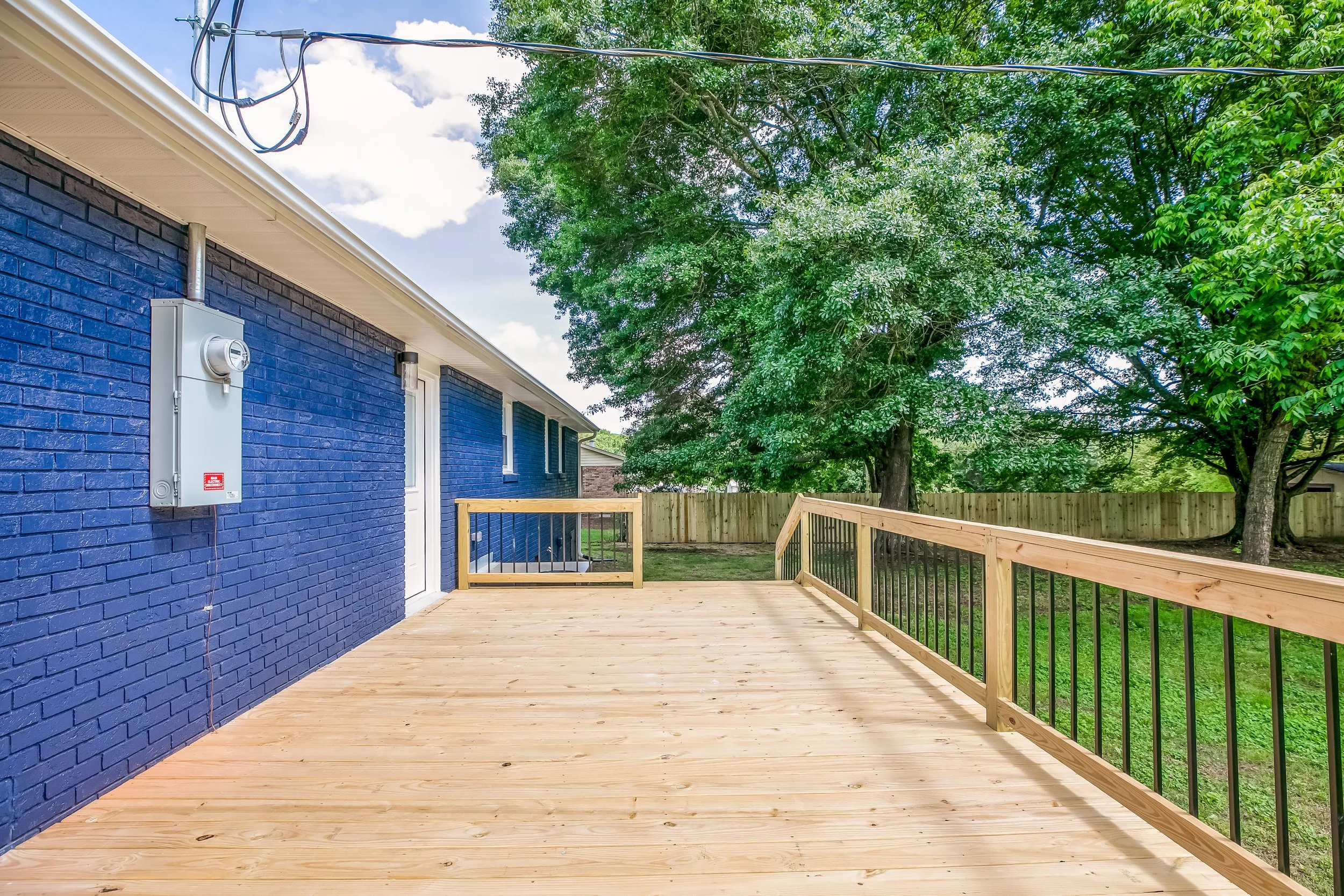 Hillbrook Circle-36.jpg