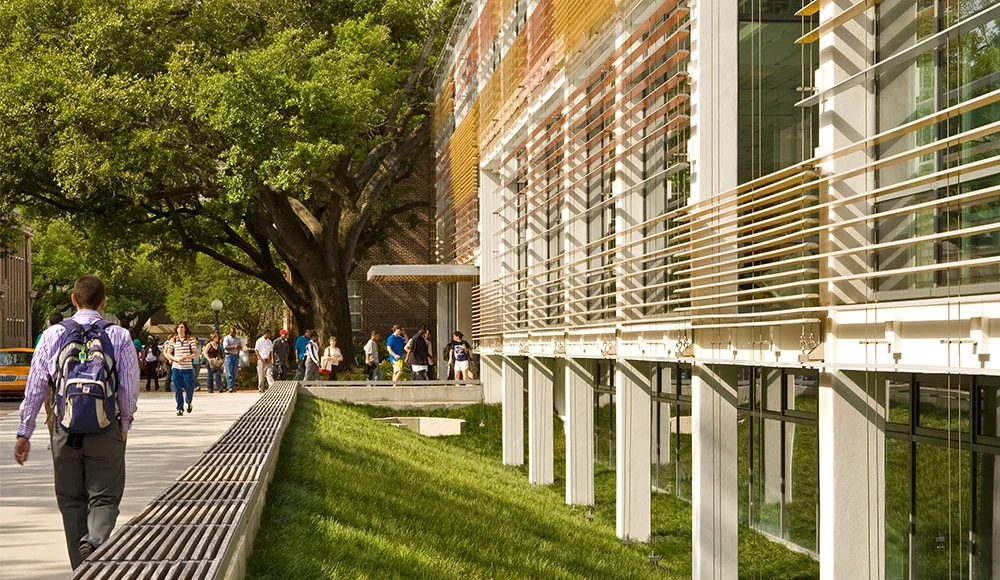 00_Thumbnail_1000x580_Tulane.jpg