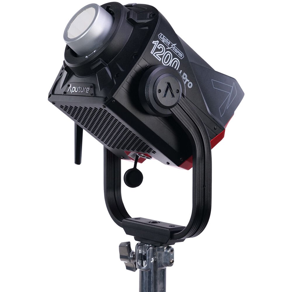 Aputure 1200d